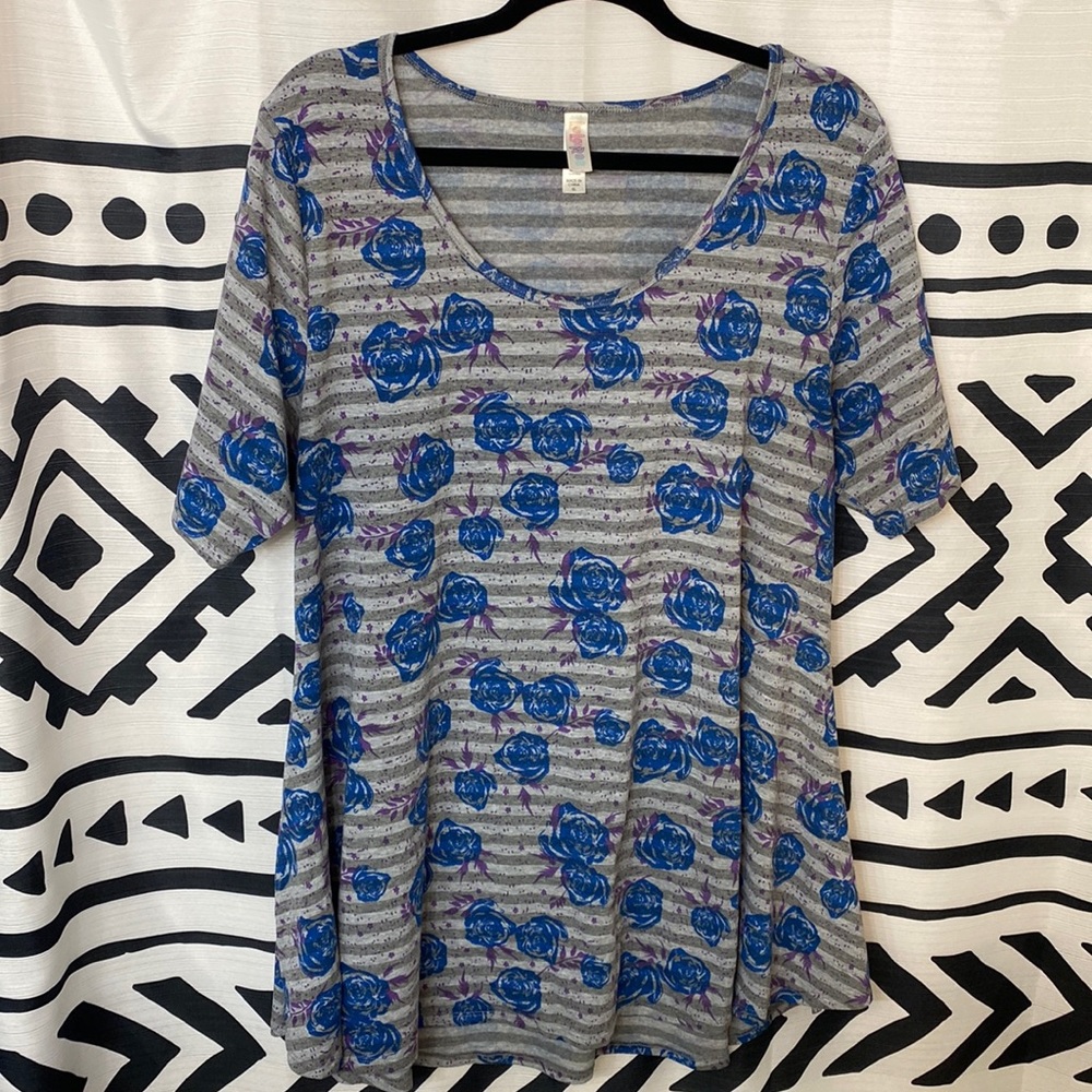 LuLaRoe Top